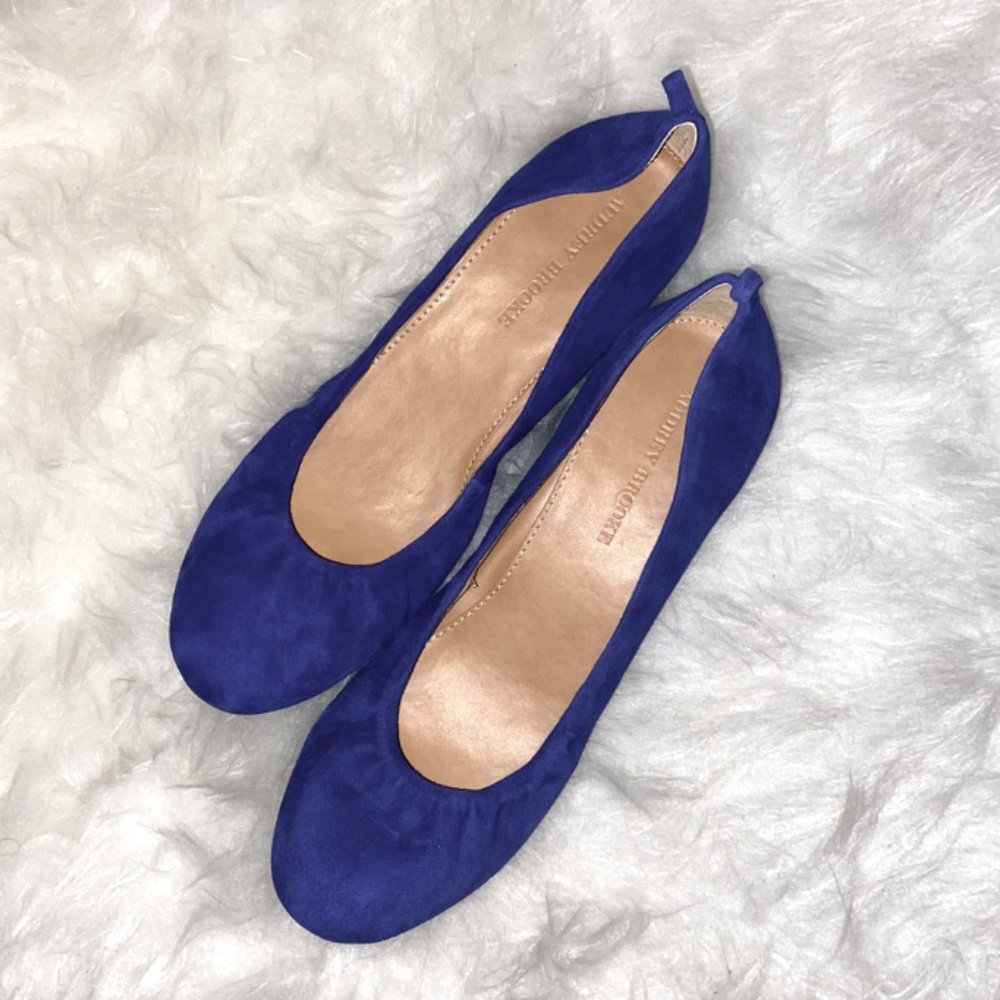Audrey Brooke Suede Flats 🥿